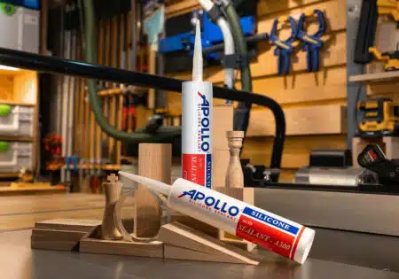 چسب سیلیکون و چسب‌های سیلیکون حرارتی و چسب سلیکون الکترونیک و چسب های سیلیکون جهت نصب شیشه و چسب های سیلیکون چه کاربردی دارد و چسب های سیلیکونی درزگیر - کاربردهای چسب سیلیکون در صنایع مختلف