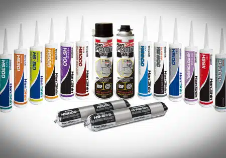 چسب سیلیکون و چسب‌های سیلیکون حرارتی و چسب سلیکون الکترونیک و چسب های سیلیکون جهت نصب شیشه و چسب های سیلیکون چه کاربردی دارد و چسب های سیلیکونی درزگیر - ویژگی‌های چسب سیلیکونی شرکت آرن تجارت سام